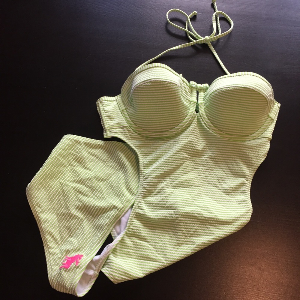 Abercrombie & Fitch bathing suit